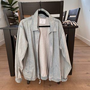 Urban Outfitters Jean Jacket Zip Up Size Large